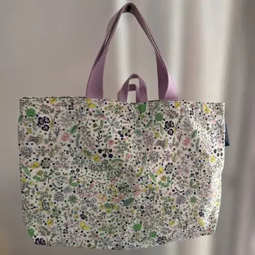 꽃무늬 토트백 라벤더색 핸들 미나 페르호넨