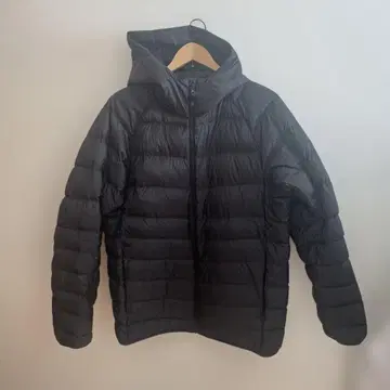 UNIQLO 울트라 라이트 다운 남성용