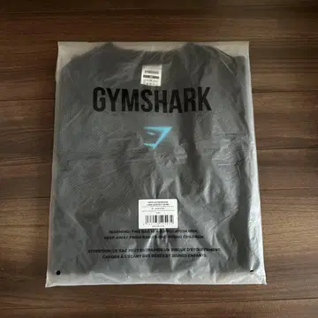 Gymshark ONYX V5.0 롱슬리브 블랙 Size: XS
