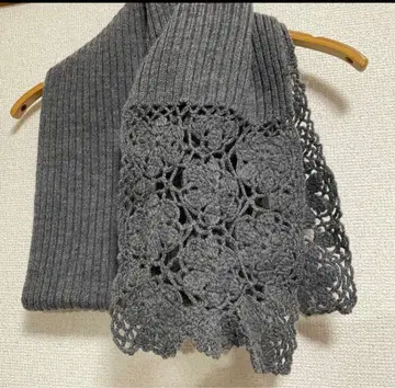 가격 인하 새상품급 로라 애슐리 머플러 울 100%