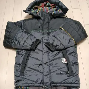 MASTERPIECE X IrieLife 다운 자켓 블랙