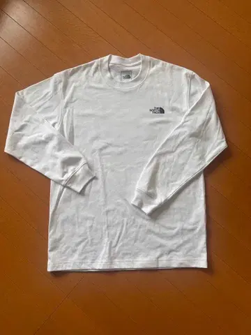 THE NORTH FACE 긴팔 티셔츠 XS 화이트