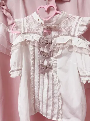 LIZ LISA 3개 리본 프론트 초커 블라우스