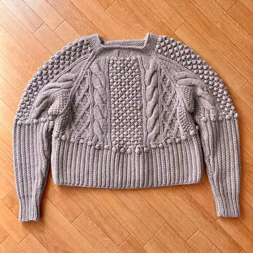 [ IENA ] EIGER 손뜨개질 케이블 풀오버 니트