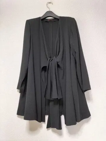 시선당 노카라 블랙 자켓