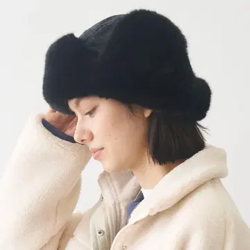 [ 새상품 ] 밀크페도 울 혼방 플라이트 햇 퍼 귀마개 로고 자수 방한