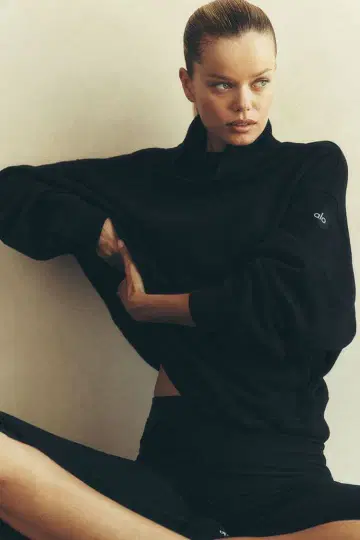 alo 헤이시 모크넥 풀오버