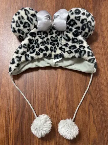 레오파드 무늬 리본 포함 모자