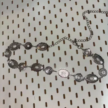 실버 오벌 디자인 벨트