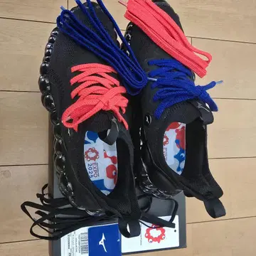 미즈노 OSAKA EXPO2025 25cm 미야쿠미야쿠 스니커즈 (블랙)