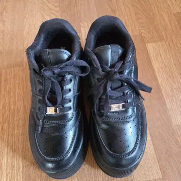 블랙 플랫폼 스니커즈