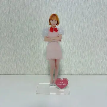 LESSERAFIM IZONE 채원 아크릴 스탠드