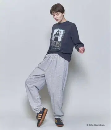 6 로쿠 개더 스웨트 팬츠 그레이 하자품