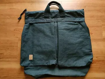 CHUMS 참스 프레임 리타던트 헬멧 백 가방