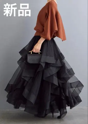 새상품 튤 플레어 롱 스커트 블랙