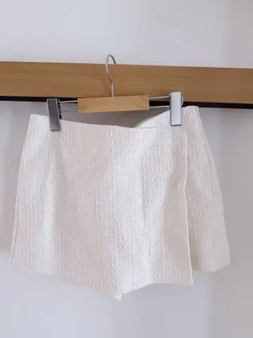 ZARA 트위드 큐롯 스커트