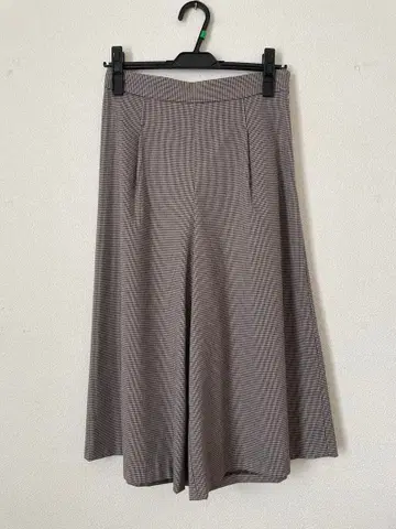 리플렉트 체크 무늬 큐롯