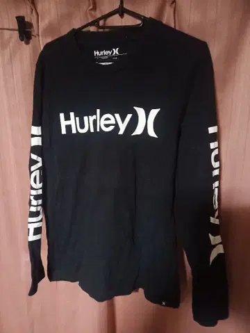 Hurley 초 빅 로고 눈에 띄는 로고 긴팔 티셔츠 S 블랙