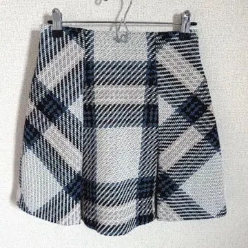 SNIDEL 로빙 체크 미니 스커트