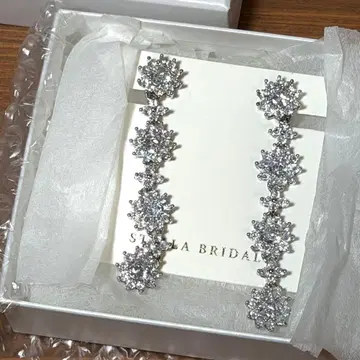 STELLA BRIDAL 큐빅 지르코니아 귀찌