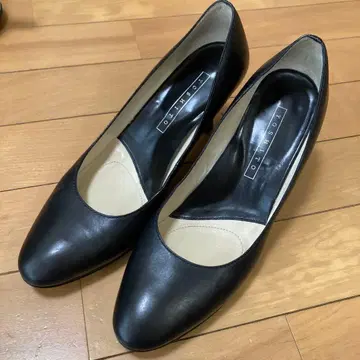 요시토 블랙 펌프스 23.5