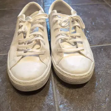 컨버스 올스타 쿠페 화이트 스니커즈 26cm