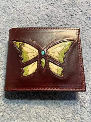 FUNNY 버터플라이 가죽 이단 접이식 지갑 미사용