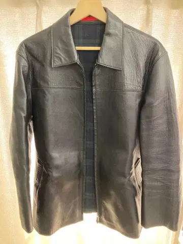 23구 가죽 자켓 가격 인하 불가