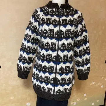 손뜨개질 거리의 집들 자켓 혹은 롱 가디건 따뜻함