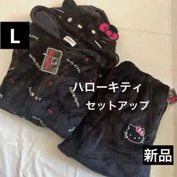 헬로키티 룸웨어 후드 부착 L 블랙 셋업 새상품