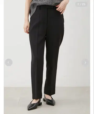 [택 포함 새상품] Mila Owen 뒷부분 밴딩 테이퍼드 팬츠