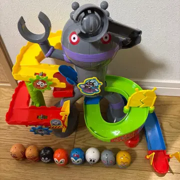 파쿤 코로롱 대탈출