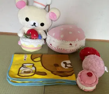 리락쿠마 제일복권 봉제 인형 딸기 케이크 담요 포함 쿠션