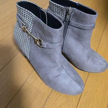 모카 브라운 하운드 투스 패턴 부츠 M 사이즈