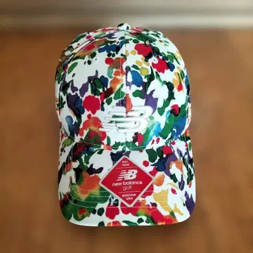 새상품급 어떤 색에도 잘 어울리는 멋진 컬러풀 캡