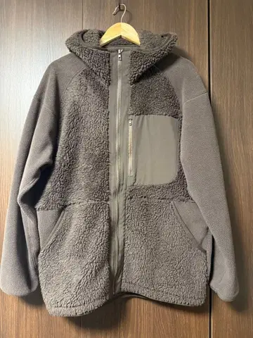 UNIQLO 화이트 마운티니어링 플리스 자켓 XL