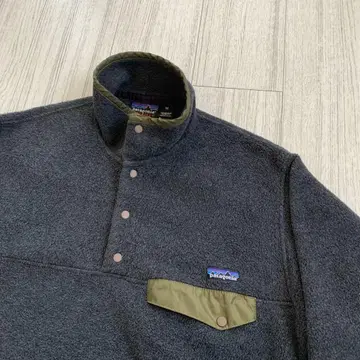 99년산 파타고니아 새상품급 M 사이즈 신틸라 그레이 x 라이카키