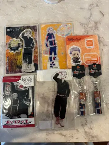 도쿄 리벤저스 미츠야 타카시 아크릴 스탠드 세트