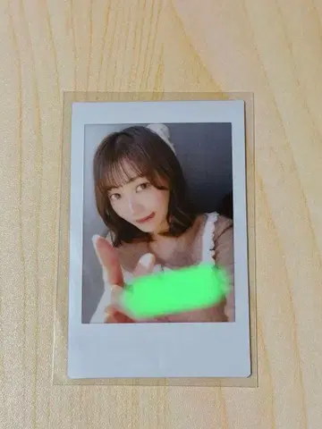 CUTIESTREET 이타쿠라 카나 프린트 폴라로이드