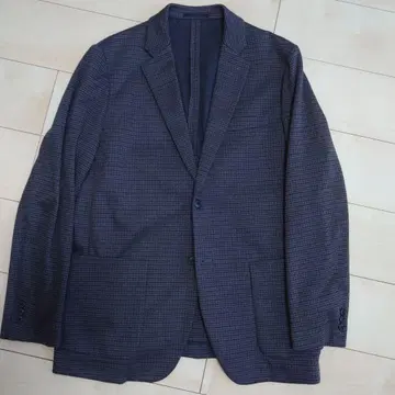 새상품급 유니클로 격자 무늬 테일러드 자켓