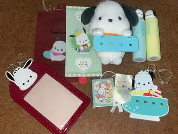 산리오 포차코 아크릴 키링 세트