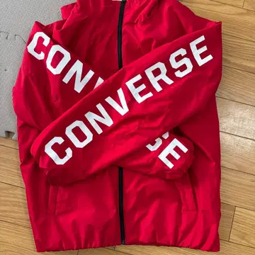 [ 가격 인하 가능 ] CONVERSE 레드 다운 자켓 LL