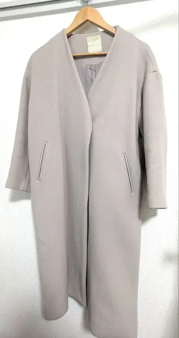 B:MING 노카라 베이지 롱 코트