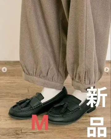 Samansa Mos2 블랙 태슬 로퍼 M