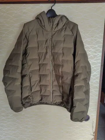 UNIQLO WARM PADDED 다운 자켓 L 사이즈 올리브