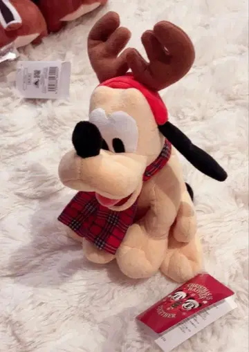 [ 택 포함 ] 디즈니 스토어 플루토 크리스마스 루돌프 봉제 인형