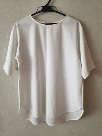 HARUKA DESIGN 화이트 반팔 셔츠 백지퍼