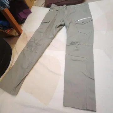 연내 한정판 I'Z FRONTIER 카고 팬츠 그레이 LL