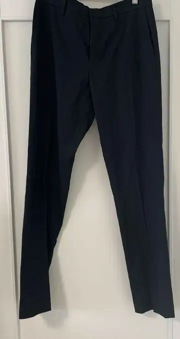 네이비 스트레이트 슬랙스 UNIQLO