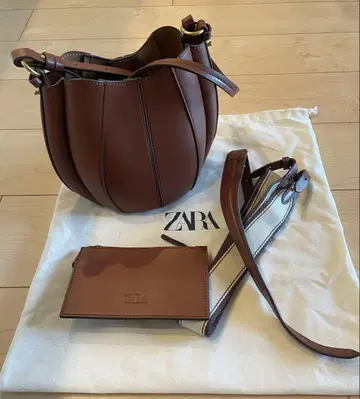 [ 새상품급 ] ZARA 스티치 버킷 백